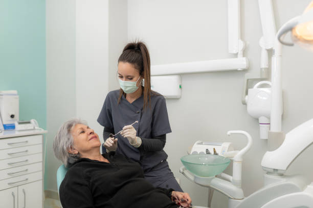 Best Cracked Tooth Emergency Dentist  in San Elizario, TX